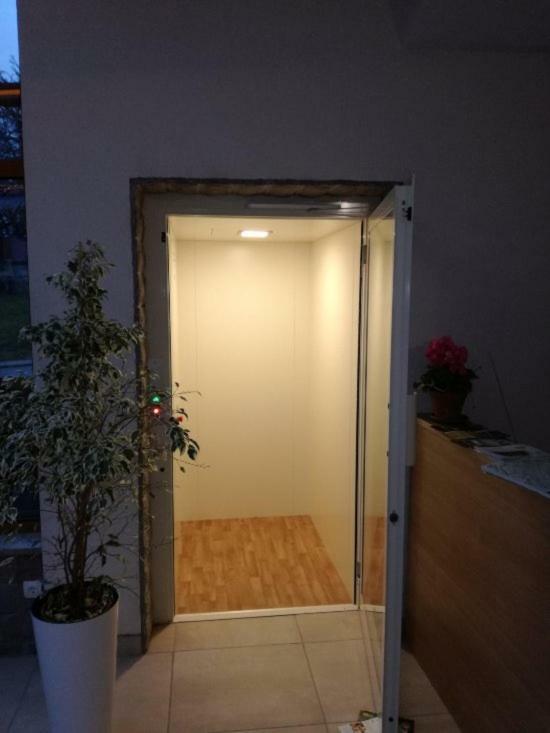 Janezinovi House ξενώνας Ratecevo Brdo Εξωτερικό φωτογραφία